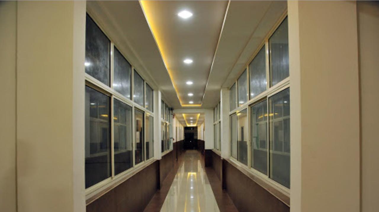 Hotel Soorya Castle Wayanad Buitenkant foto