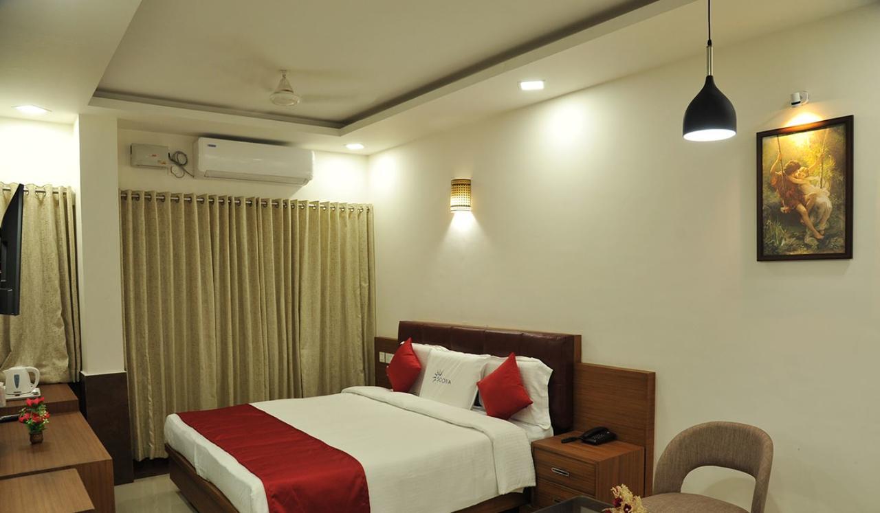 Hotel Soorya Castle Wayanad Buitenkant foto