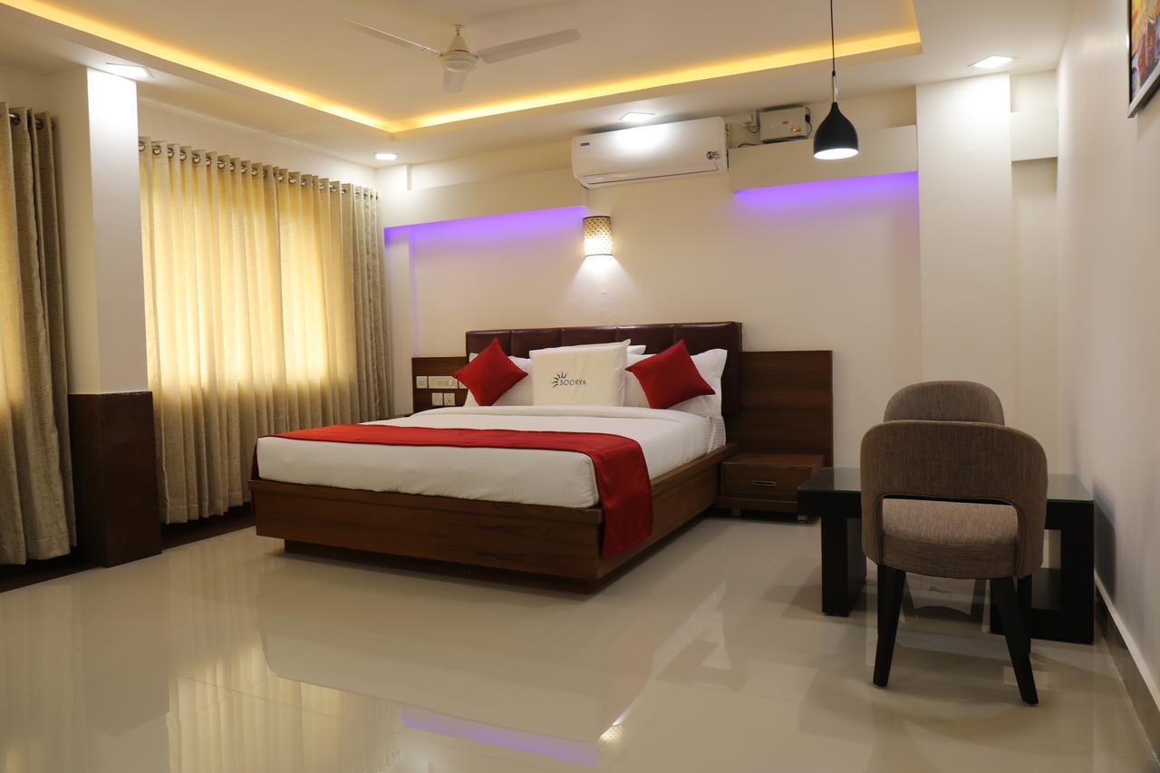 Hotel Soorya Castle Wayanad Buitenkant foto