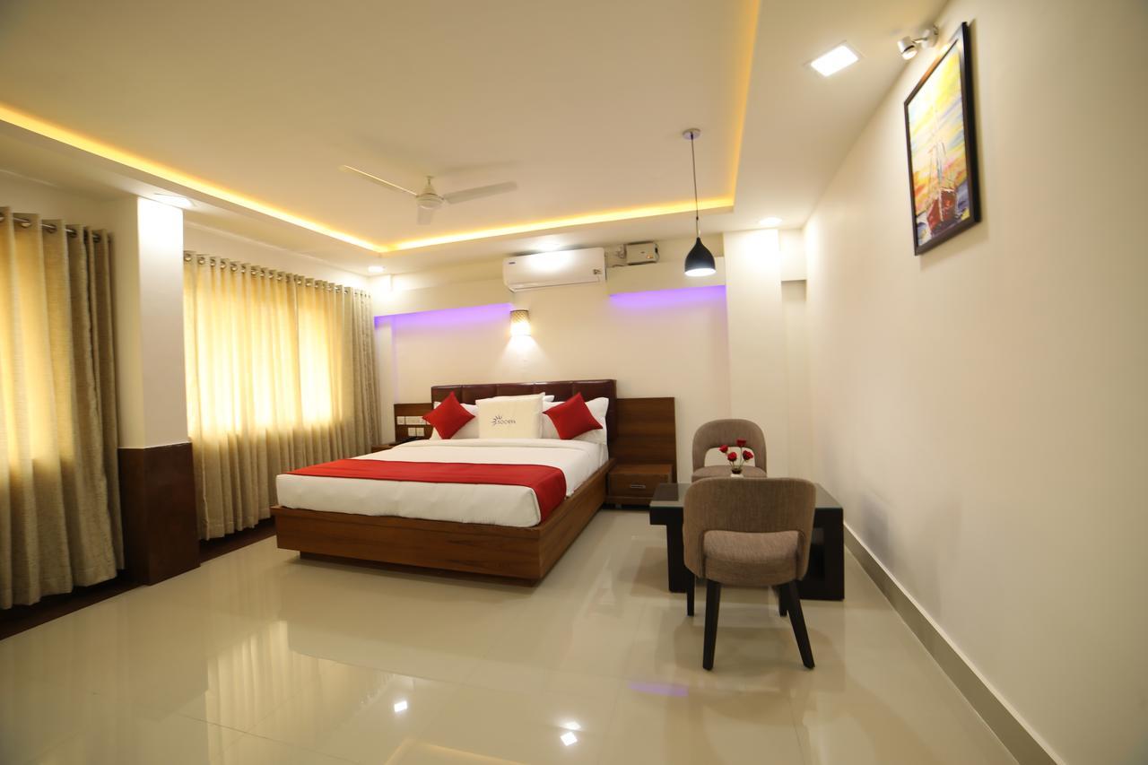 Hotel Soorya Castle Wayanad Buitenkant foto