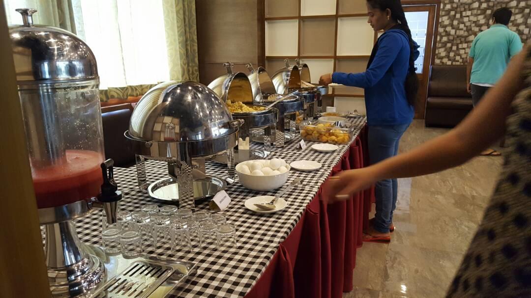 Hotel Soorya Castle Wayanad Buitenkant foto